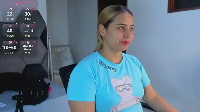 MikaelaStone webcam