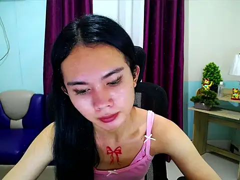 devine_goddess webcam
