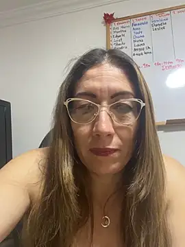 kaylaMinov_ webcam