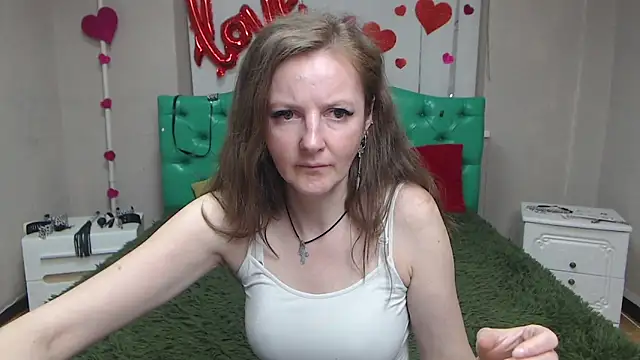 MeganPirs webcam