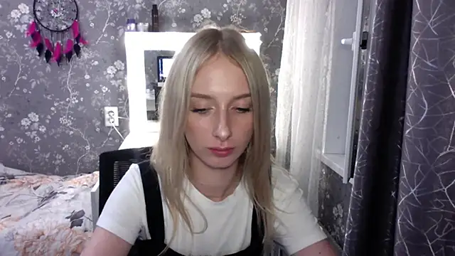 AliceTwinkle webcam