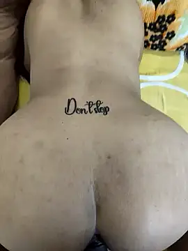 chocolatebabe12 webcam