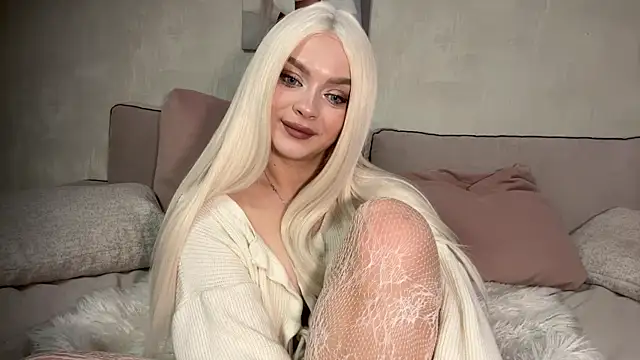 russiangirlxx - RussianGirlXX's free webcam - UK Sex Cams