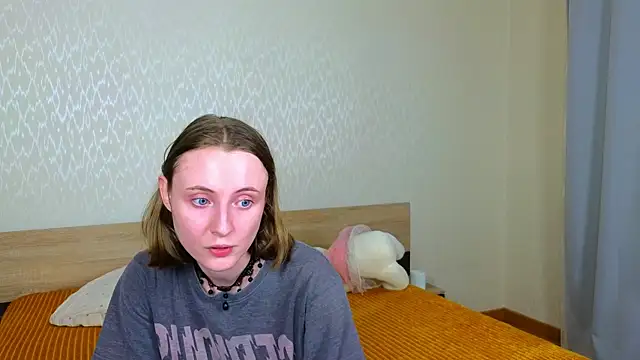 Cowell_Adelina webcam