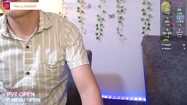Tina_4_Charlie webcam