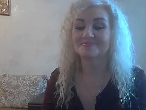 LadySexyBlond webcam