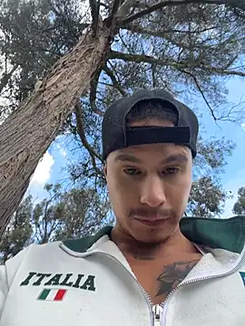 DominickVegas webcam