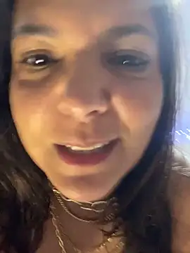 VelvetLunna webcam