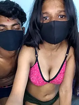 Swt_Couple webcam