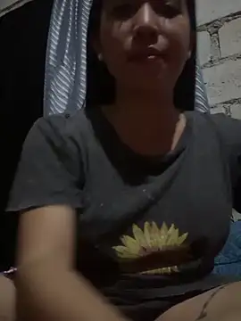 NicoleRoseTS webcam