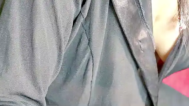 sexyhoney27 webcam