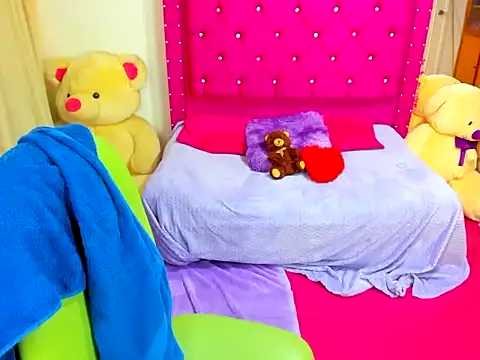 naomi_johnson webcam