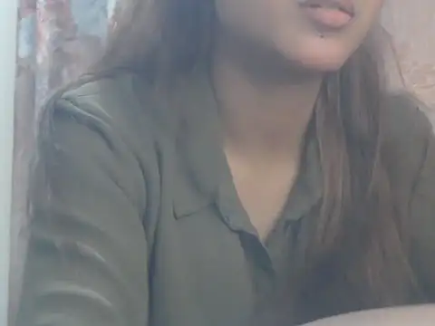 NancyRuvi webcam