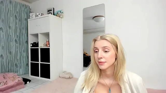kenziedawton (F young) - full squirtshow