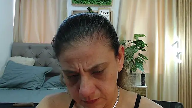 sasi_luna webcam