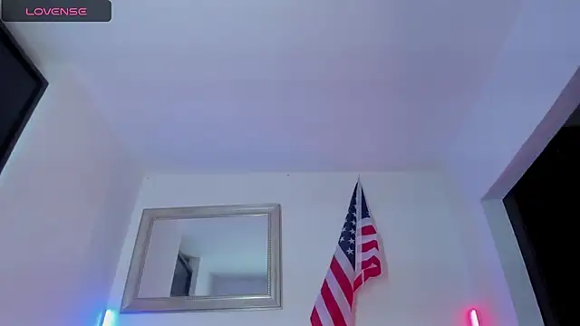 Naughty_Blue live sex cam