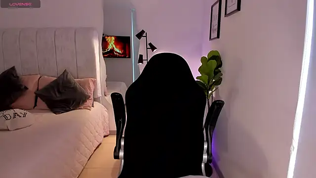 AmyWood webcam