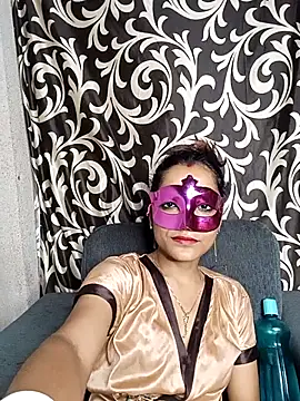 REVA_DARLING webcam