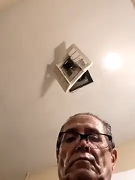 bobby69cock webcam