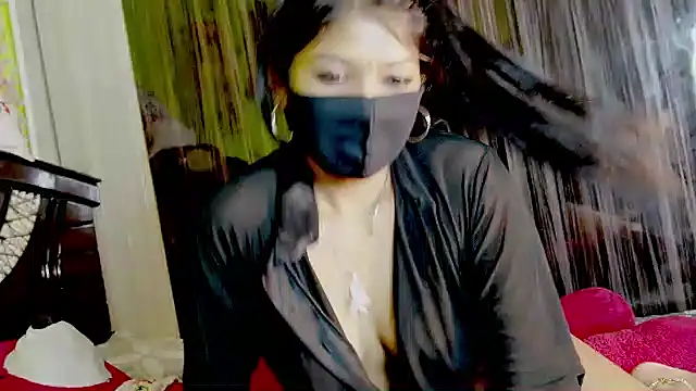 sexyhoney27 webcam