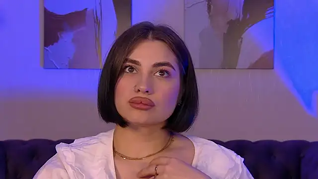 AdrianaToress webcam