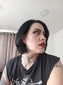 Mistressolivia07 webcam