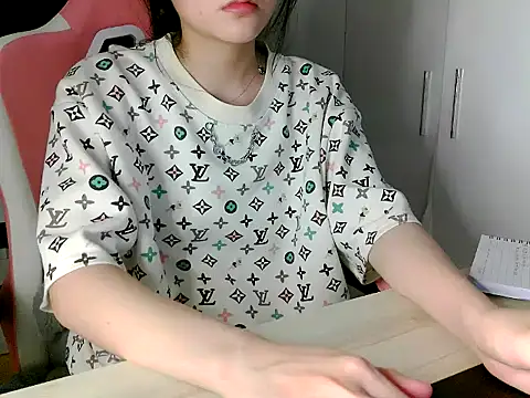 lucienguyen webcam