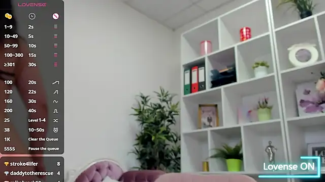 emabrownie - EmaBrownie's free webcam - UK Sex Cams