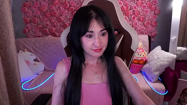 CarolinaaFoxyyy webcam