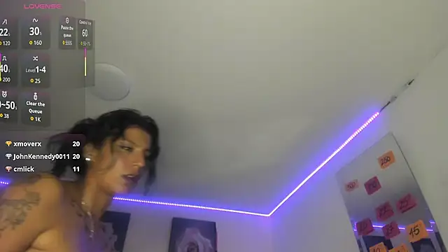 SamathaMay webcam