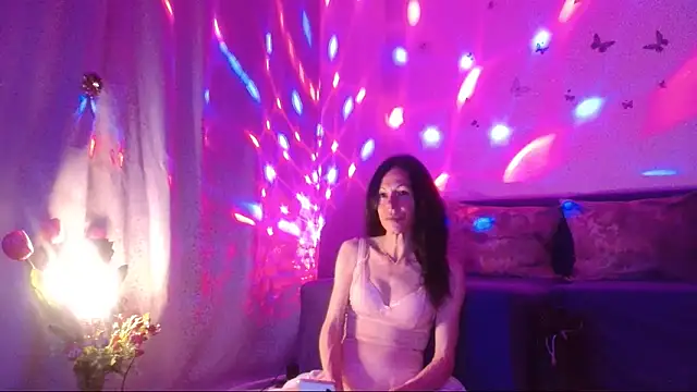 ElysaSun webcam