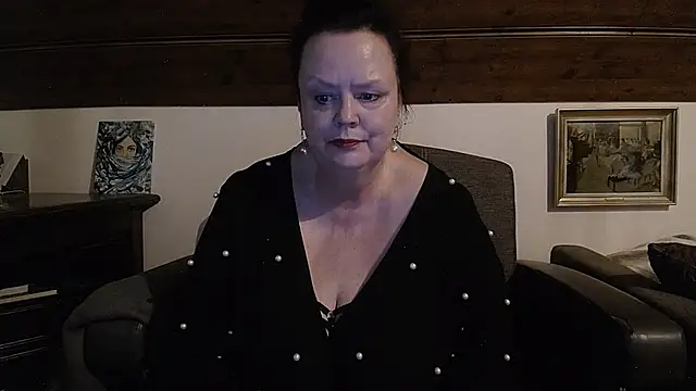 TiffanyMature webcam