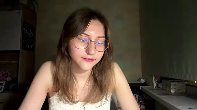Miaaa_Moon webcam