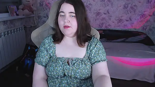 Estelle_Hicks webcam
