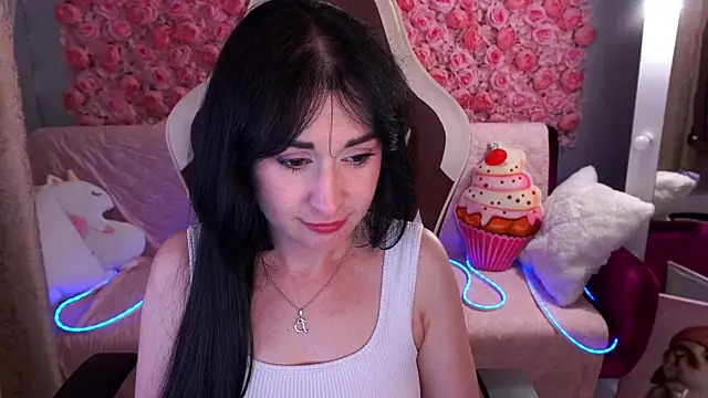 CarolinaaFoxyyy webcam