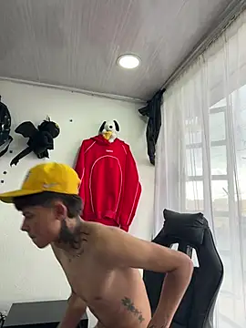 Jackdaniel001_ webcam