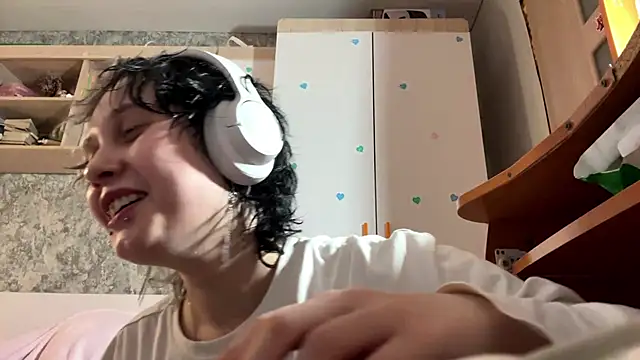 CuteLilit webcam