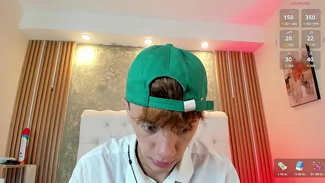 Tomy_Rox webcam