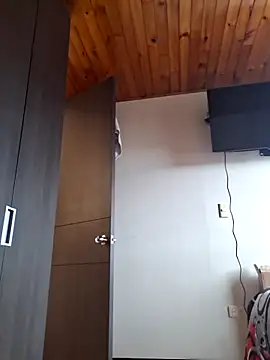Viney - Male webcam sex chat