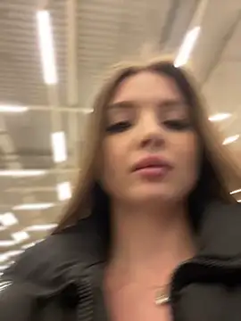KrisMagnoly webcam