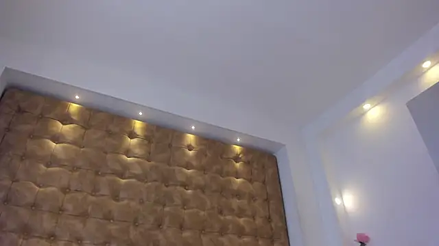 violet_giraldo webcam