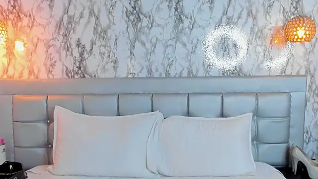 MELODYY_SWEET webcam