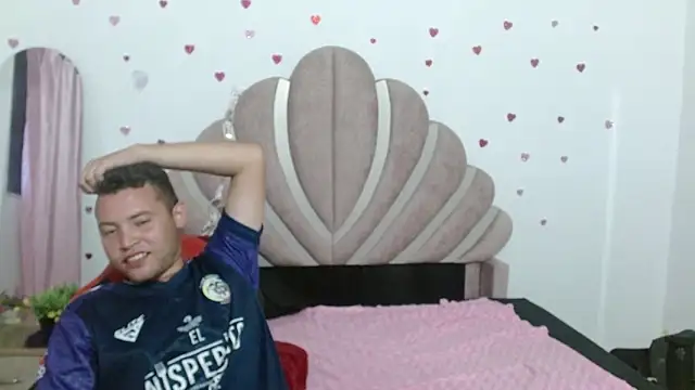 sven_fox723 webcam
