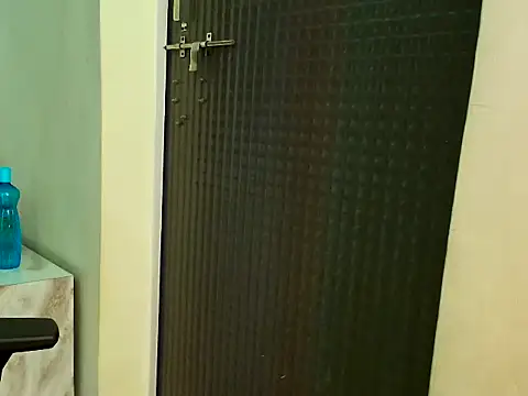 Jenni11Live webcam