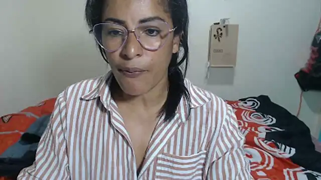 kateleyagrey webcam