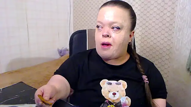 Janiffer_MiMi webcam