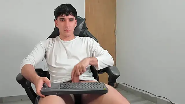 leo030809 webcam