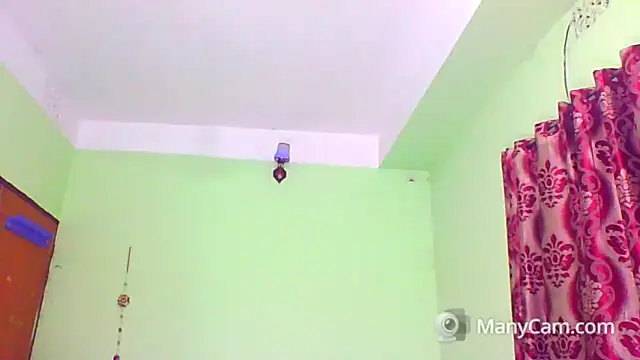 desi_diva webcam