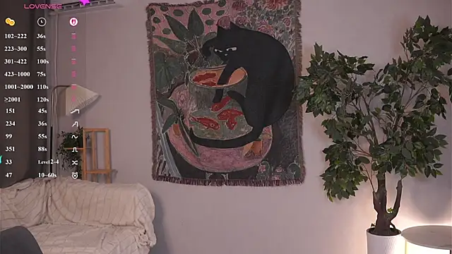 JanelBitther webcam