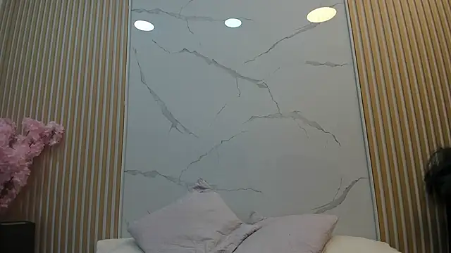 Hanna_Thorne webcam